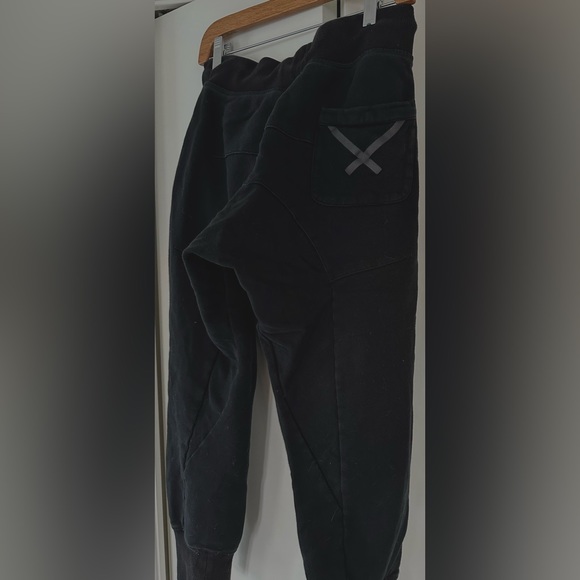 Adidas capri 3/4 length sweatpants - Picture 5 of 6